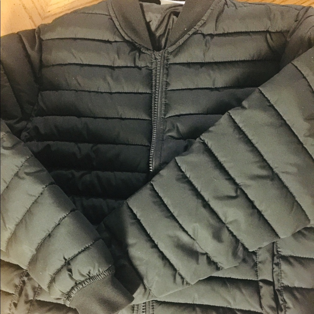 Crazy 8 boys puffy jacket black